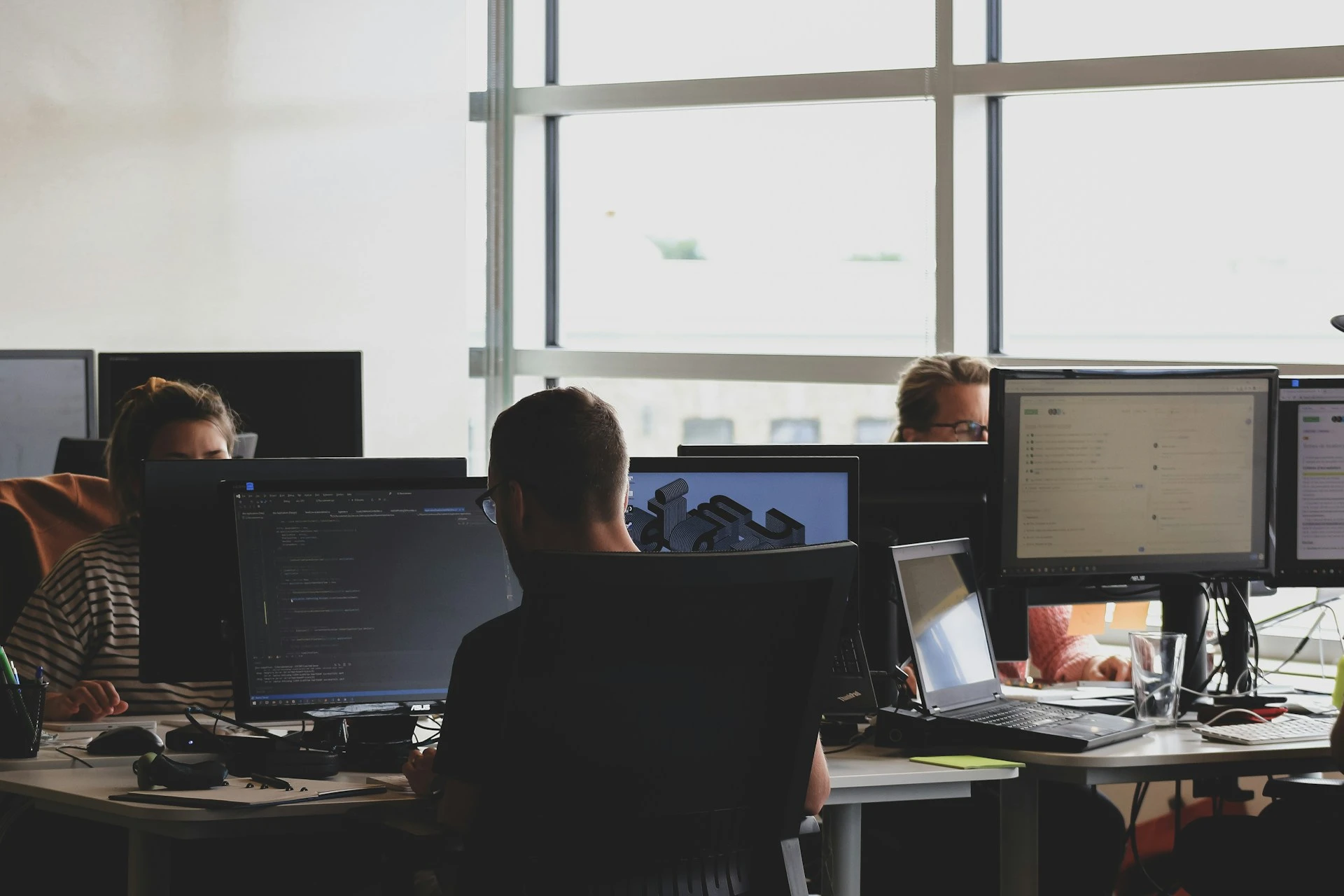 Kaum Technologies: Company Profile Website